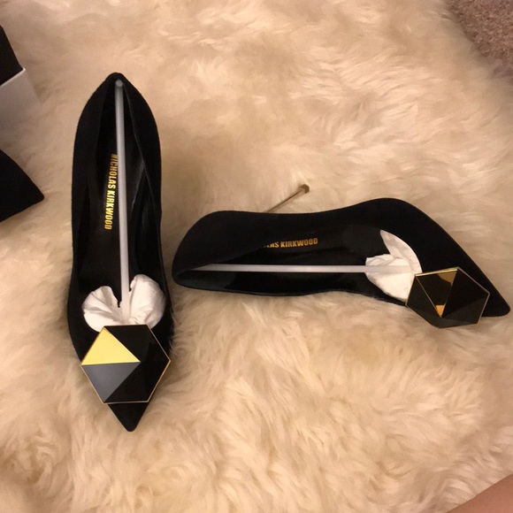 Nicholas Kirkwood Shoes - Nicholas Kirkwood Hexagon Pumps